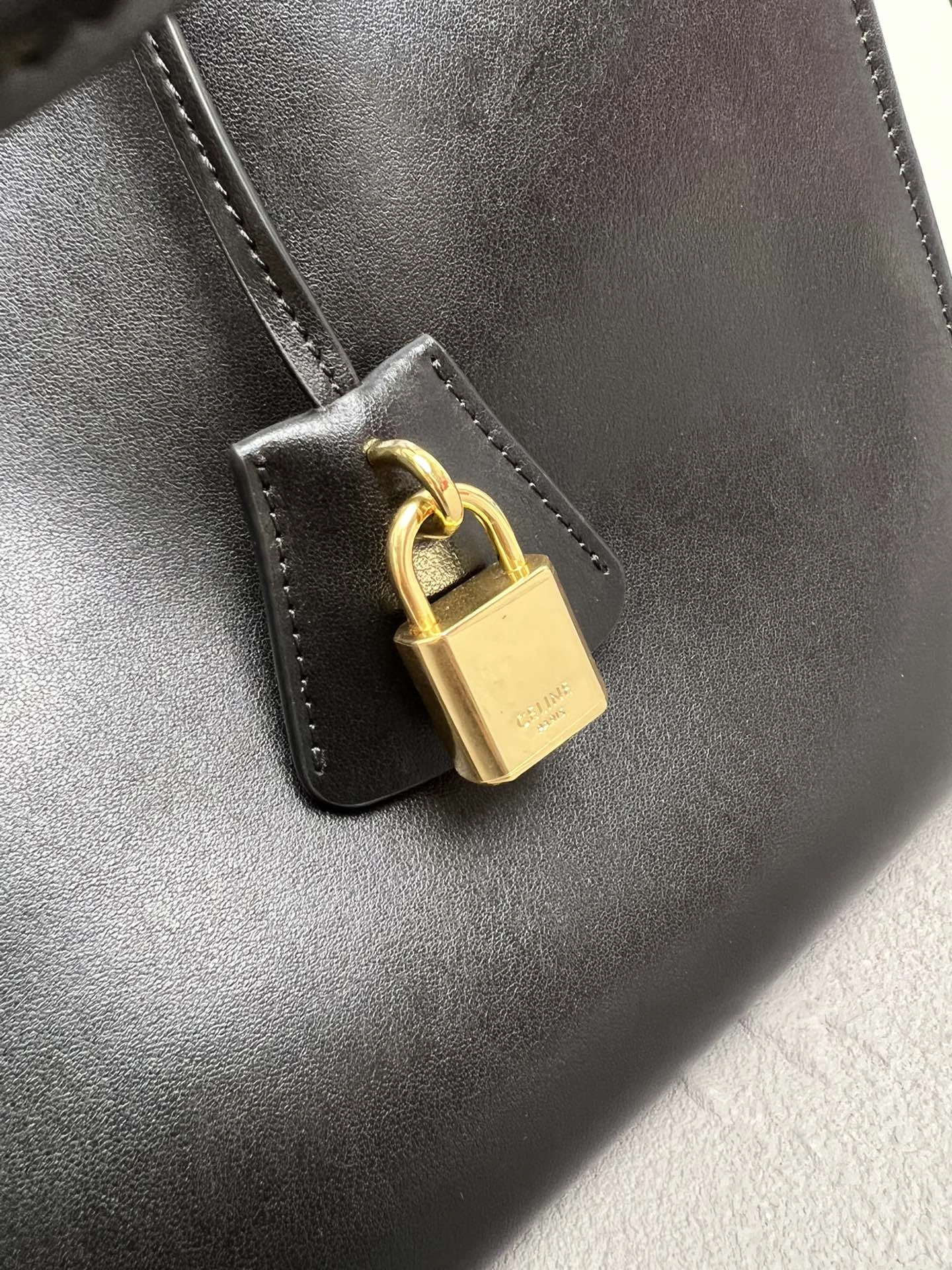 SoftTouch Celine Shopping Bags 78431