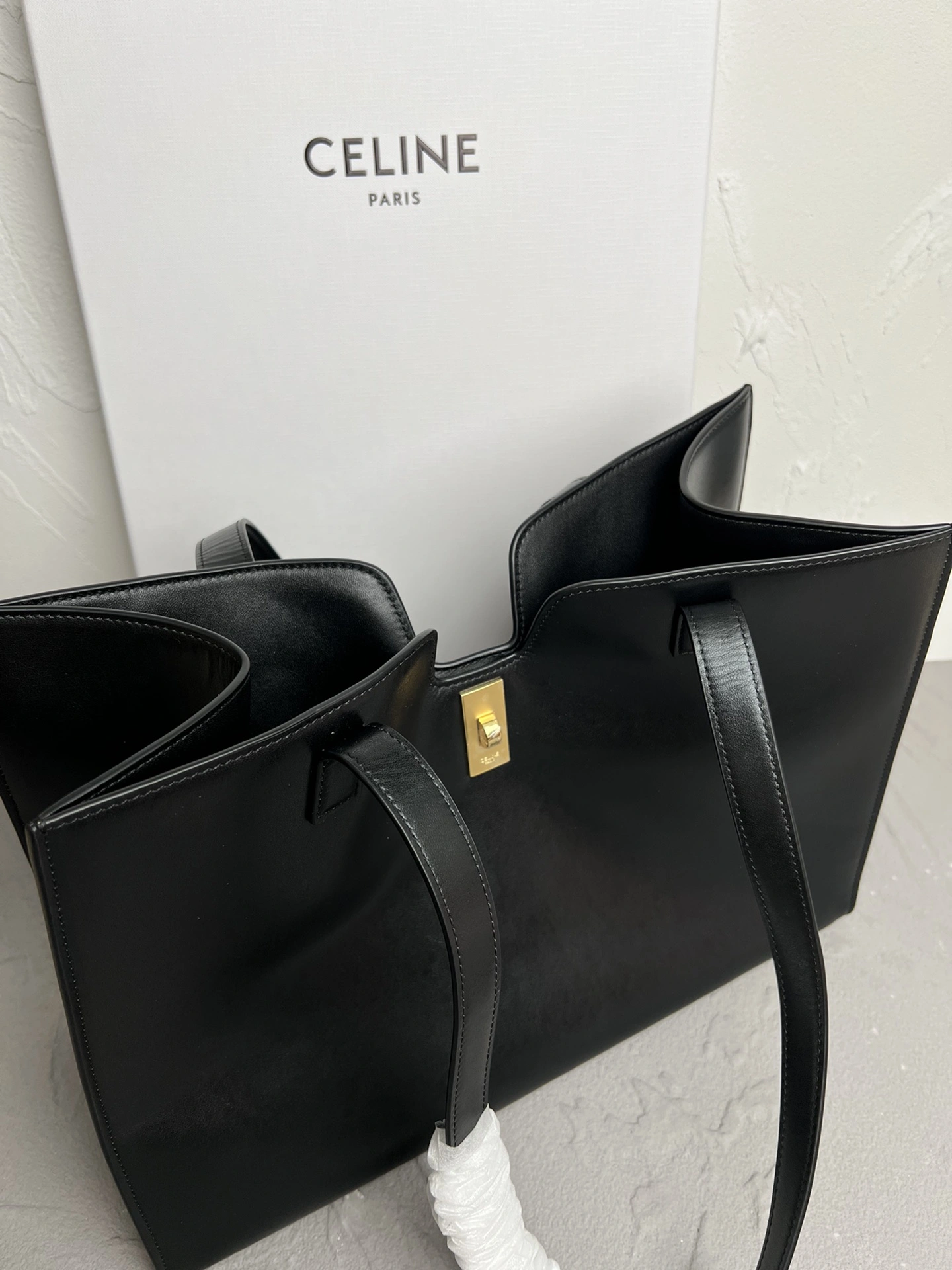 SoftTouch Celine Shopping Bags 78431