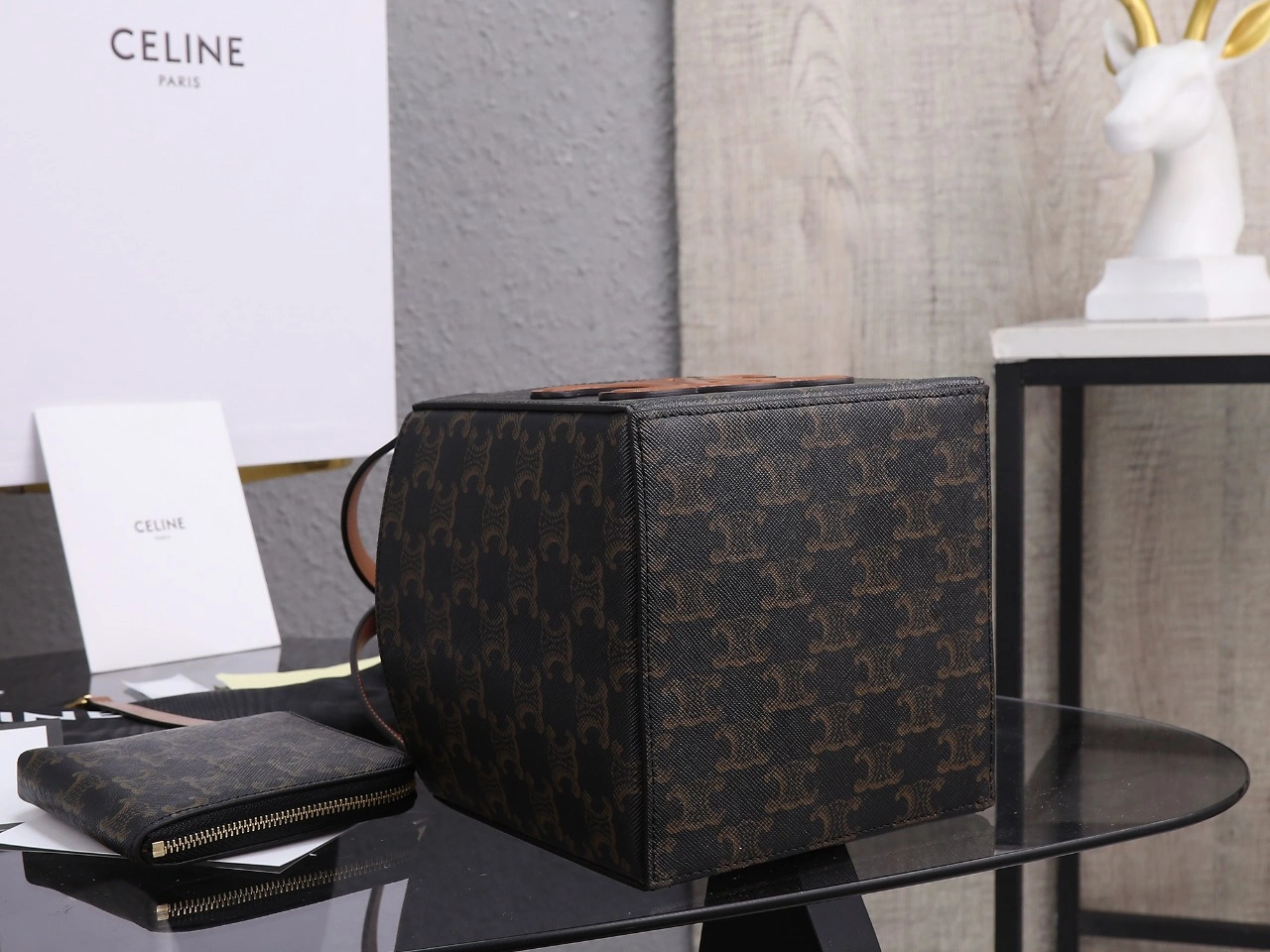 Celine Shopping Bags Lightweight 78449