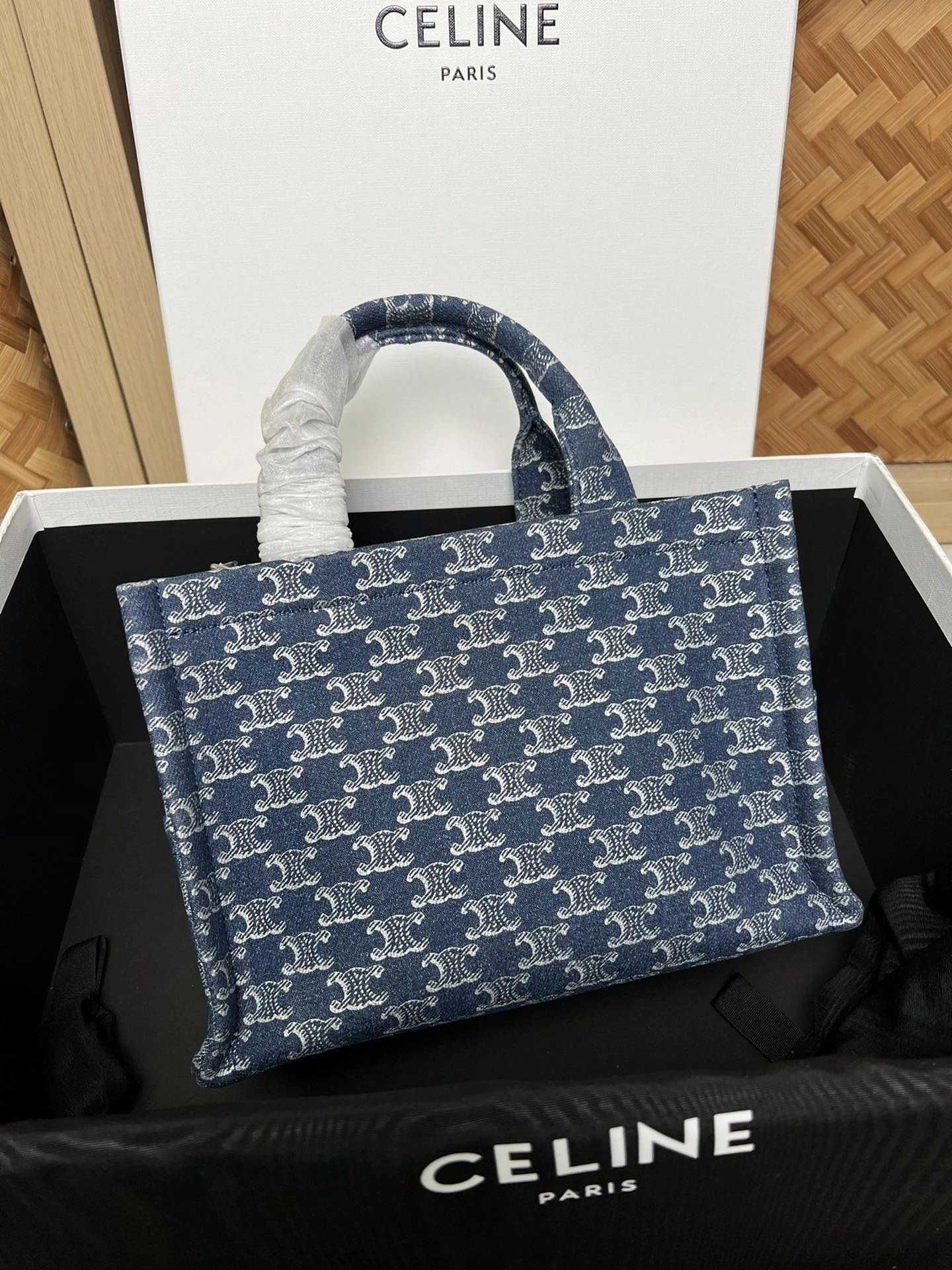 SportInspired Celine Shopping Bags 73678