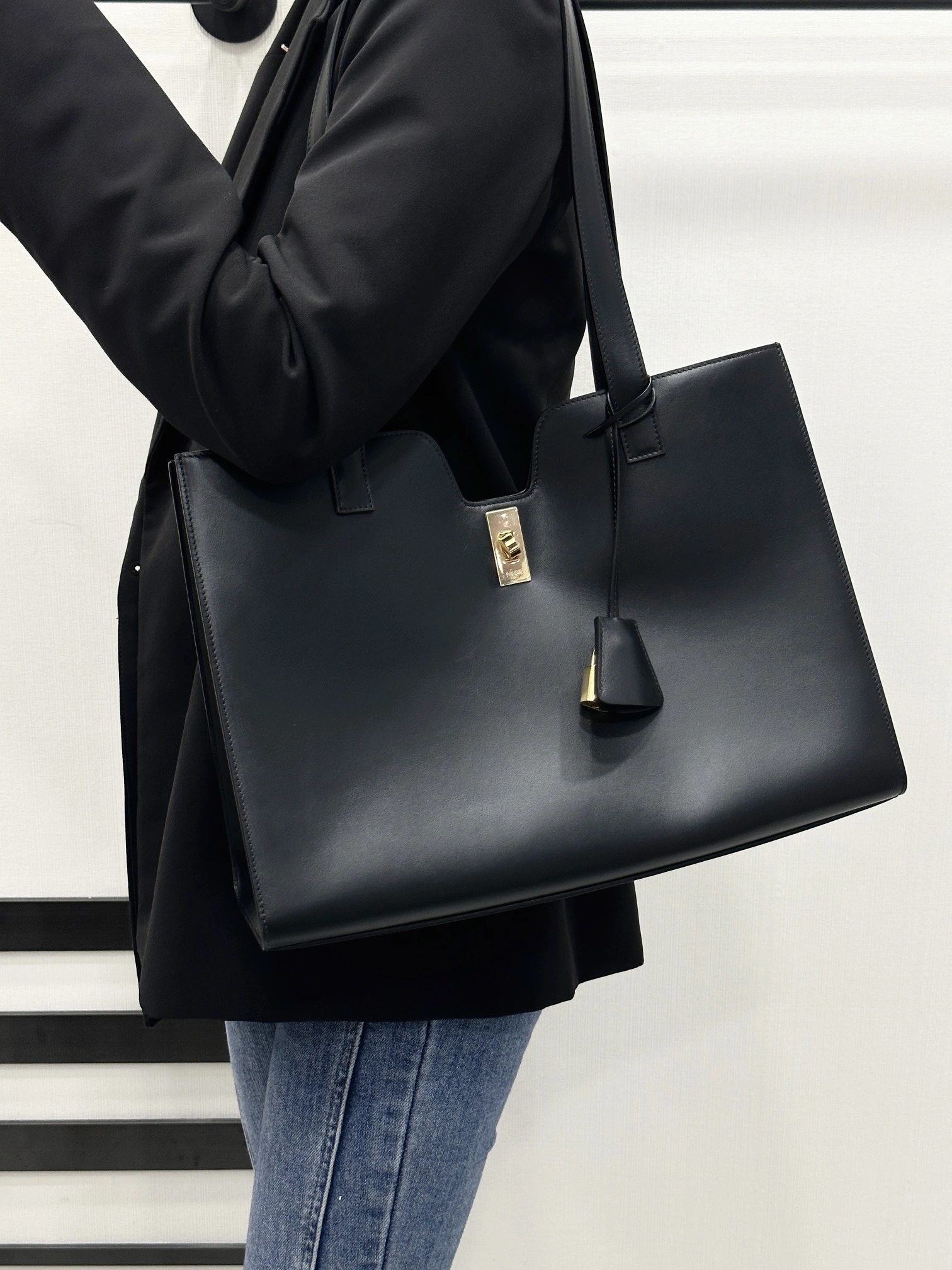 Celine Shopping Bags Classic 94571