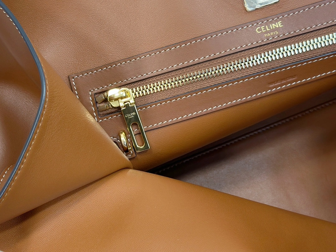 Celine Shopping Bags EyeCatching 94604