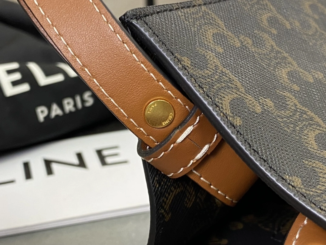 Sleek Celine Shopping Bags 94542