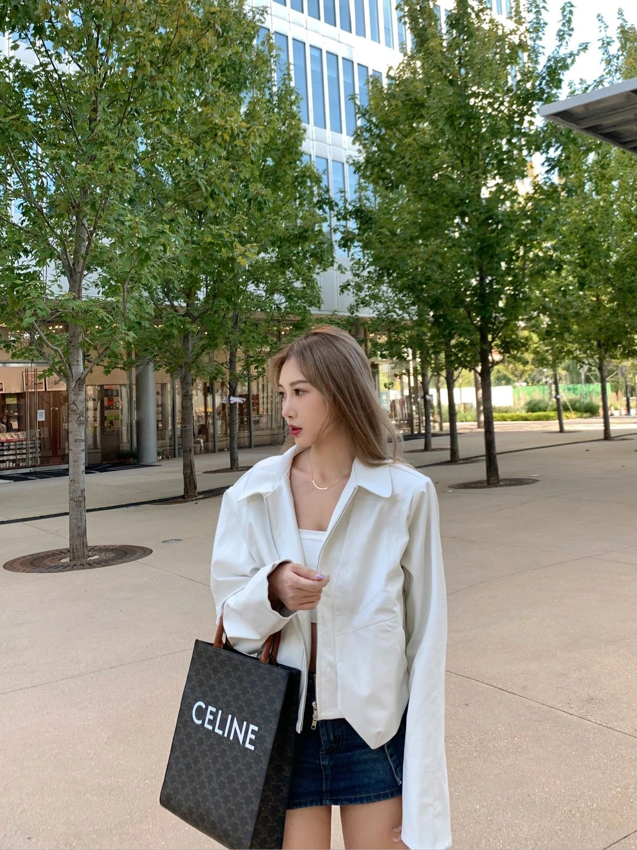 Sleek Celine Shopping Bags 94542