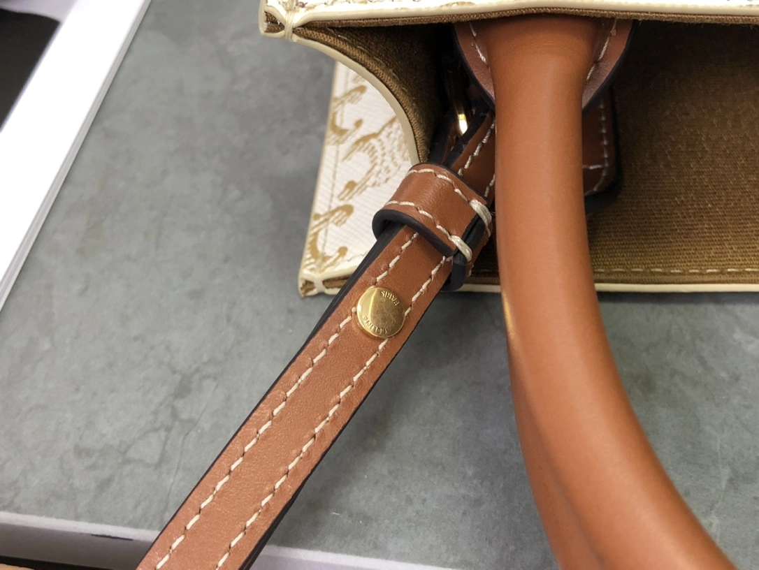 FashionForward Celine Shopping Bags 94536