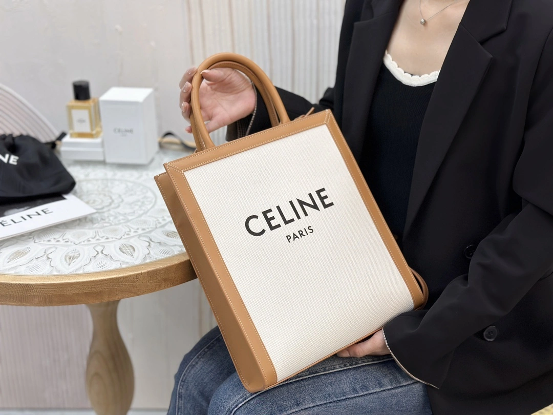 Celine Shopping Bags ModernLook 94533