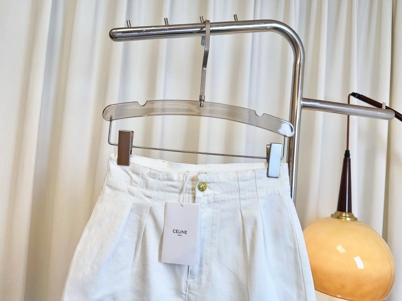 ModernLook Celine Short Pants 107217