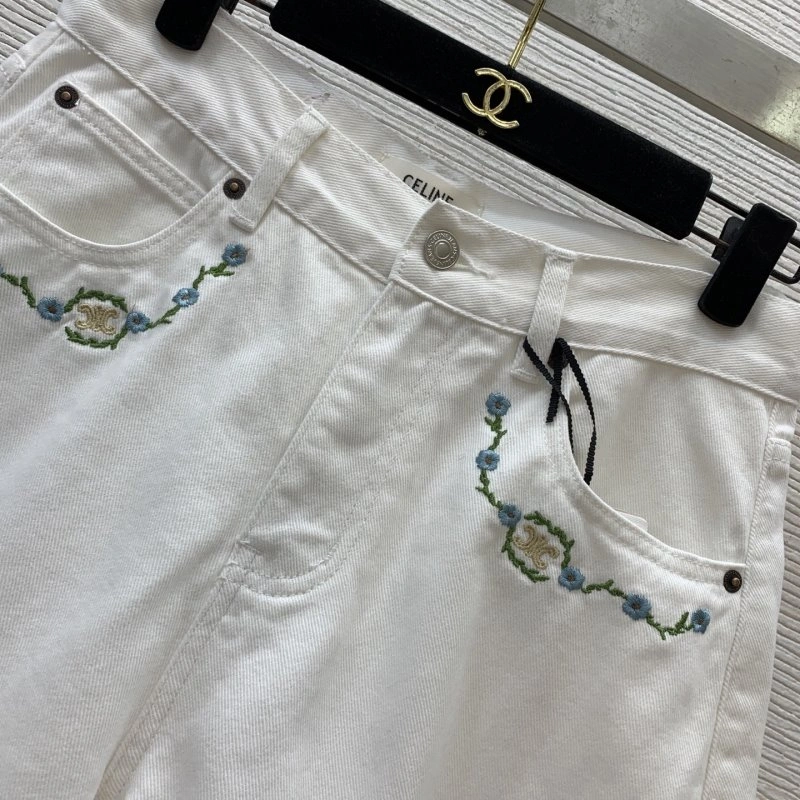 Efficient Celine Short Pants 106792