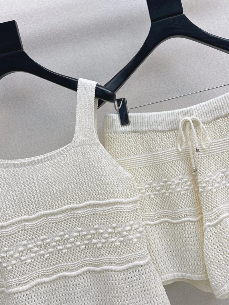 Celine Short Suits WeatherProof 106820