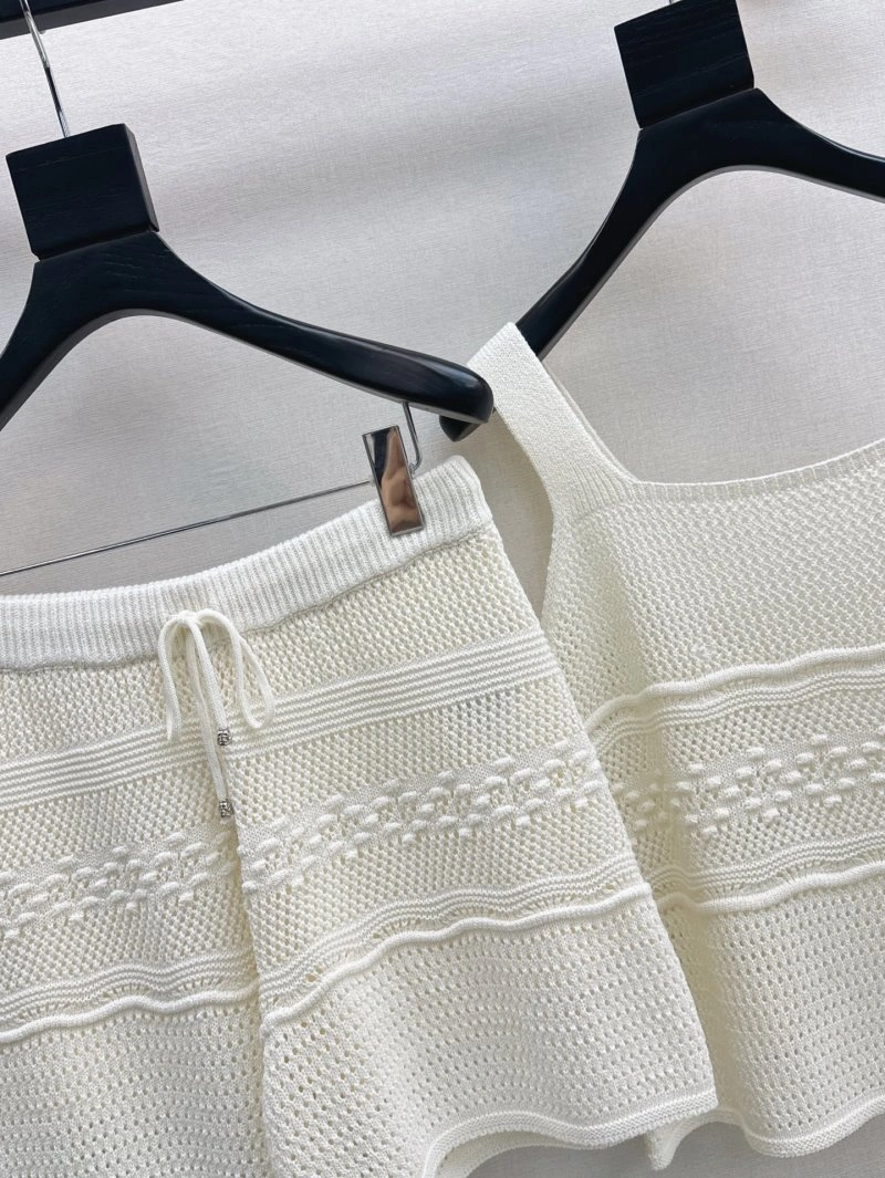 Celine Short Suits WeatherProof 106820