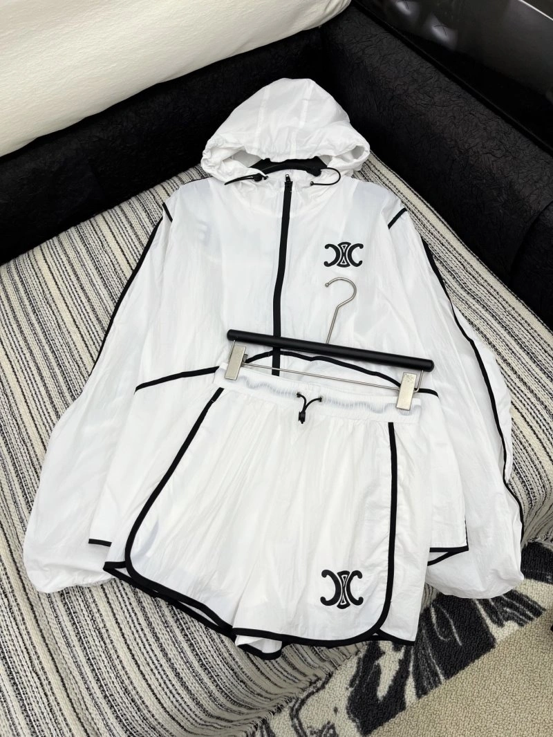 Celine Short Suits Durable 107103