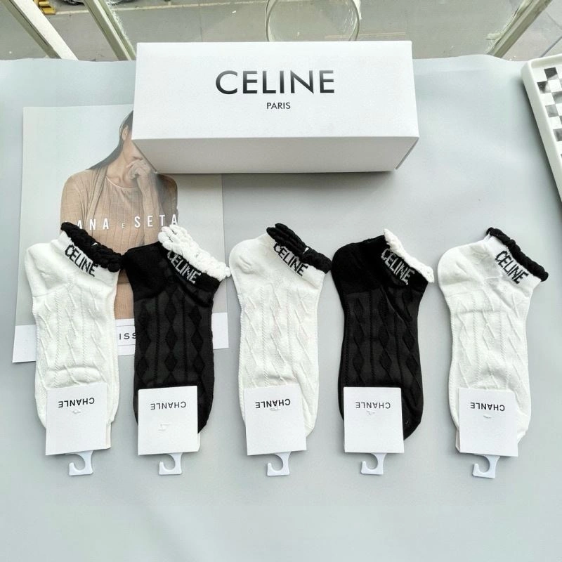 TechFriendly Celine Socks 274000