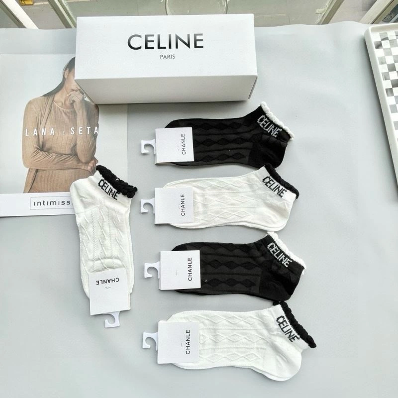 TechFriendly Celine Socks 274000