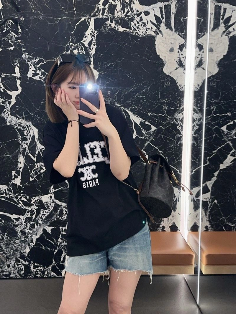 Bright Celine T-Shirts 107470