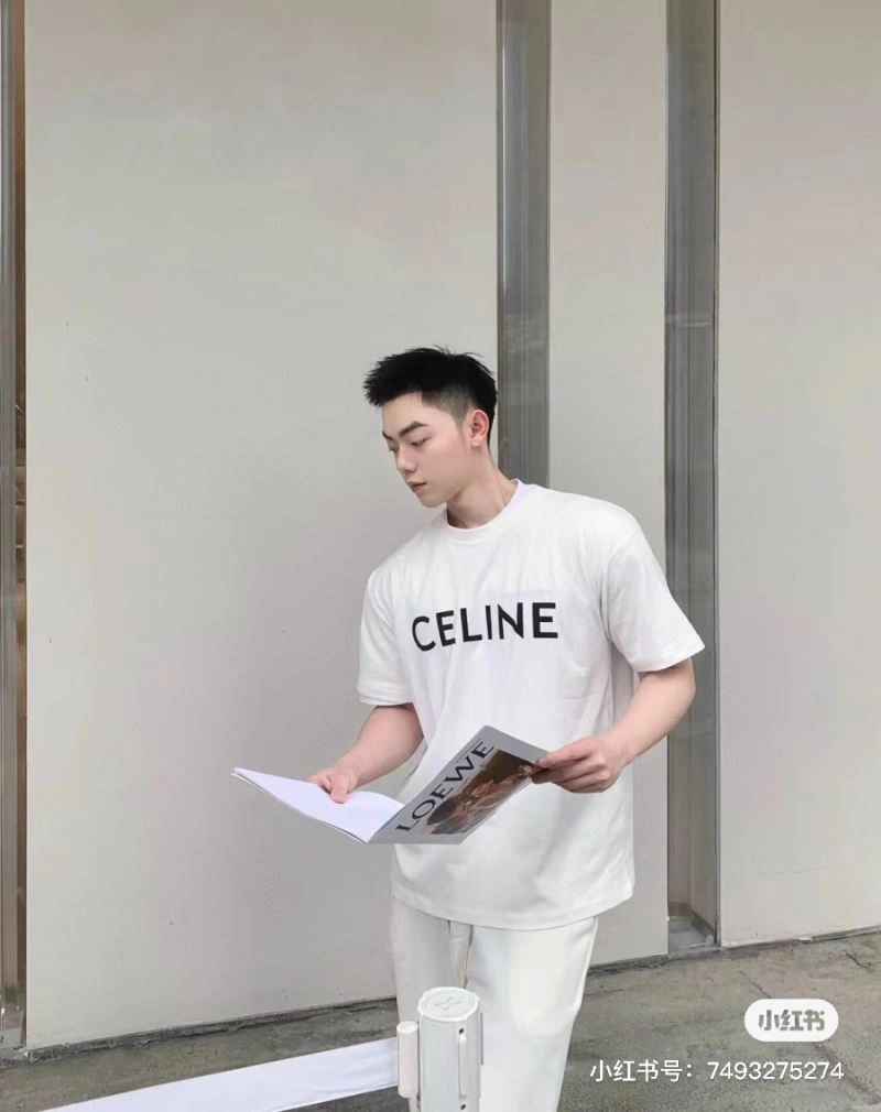 Celine T-Shirts Minimalist 107468
