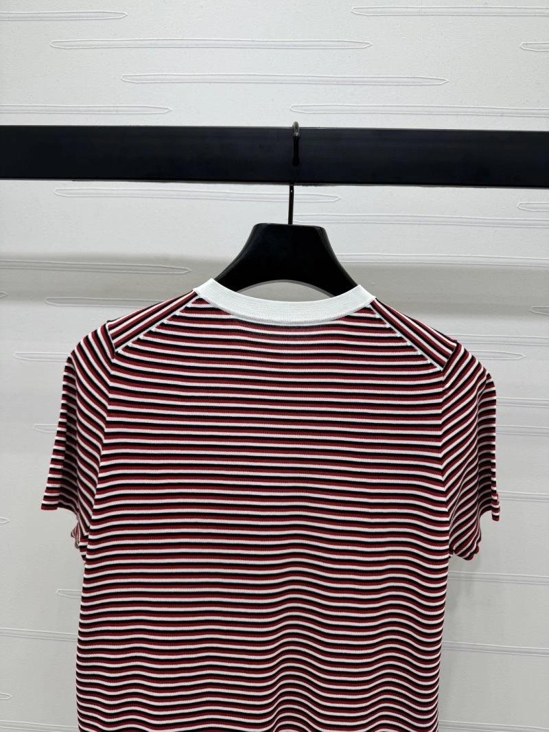 Trendsetting Celine T-Shirts 106961