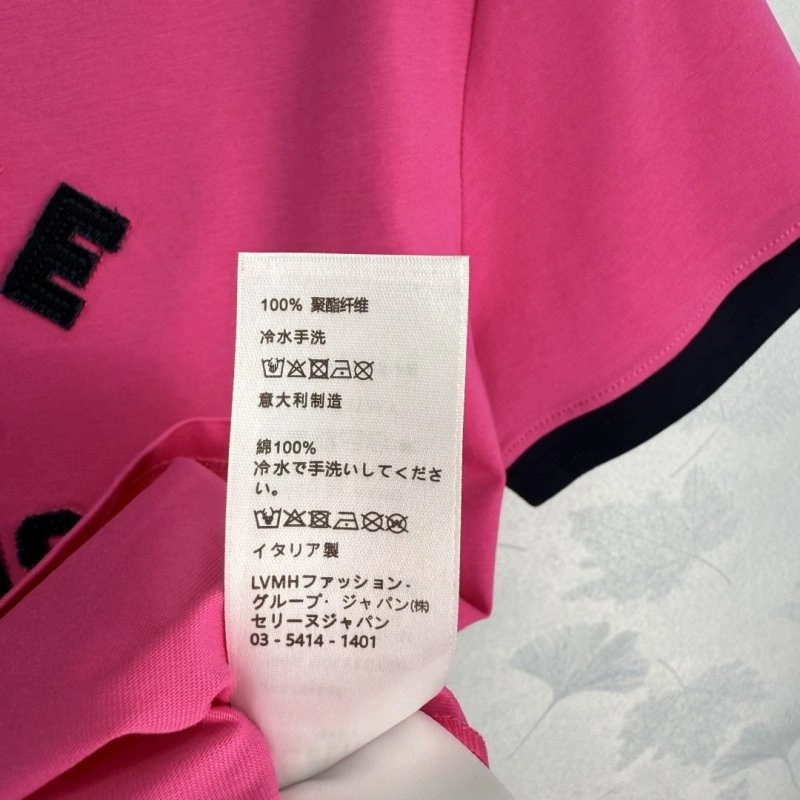 Practical Celine T-Shirts 107170