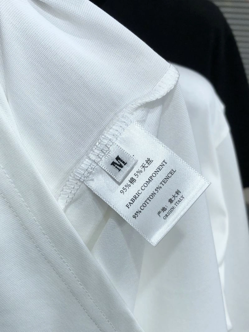 Celine T-Shirts Vibrant 107372