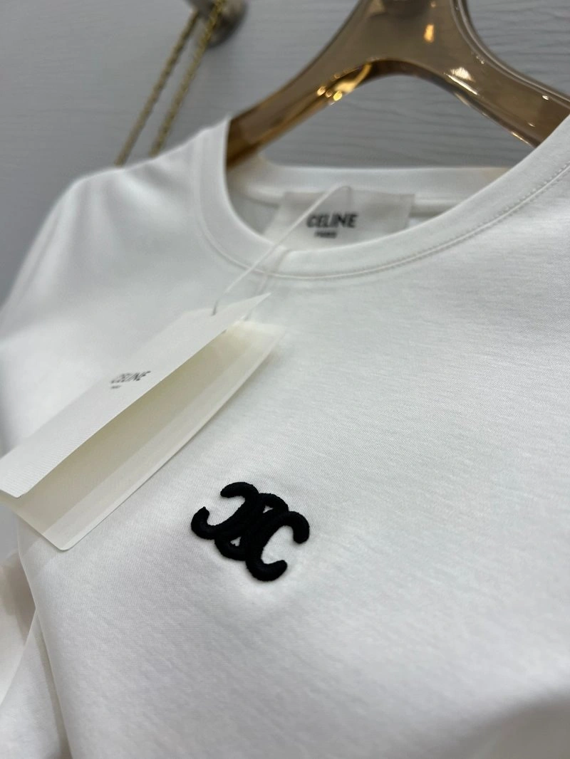Celine T-Shirts Fashionable 107046