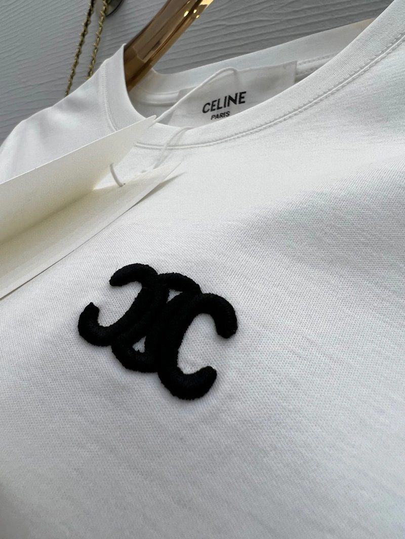 Celine T-Shirts Fashionable 107046