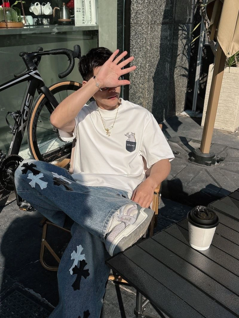 Celine T-Shirts Trendsetting 107353