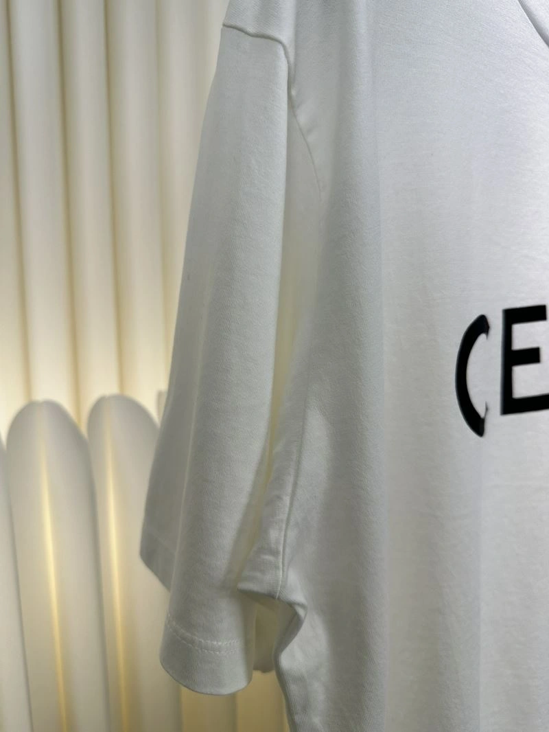 Celine T-Shirts Breathable 107334