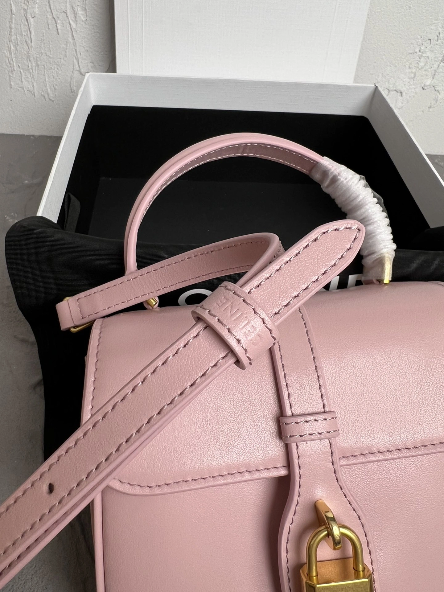 Celine Top Handle Bags Classic 78427
