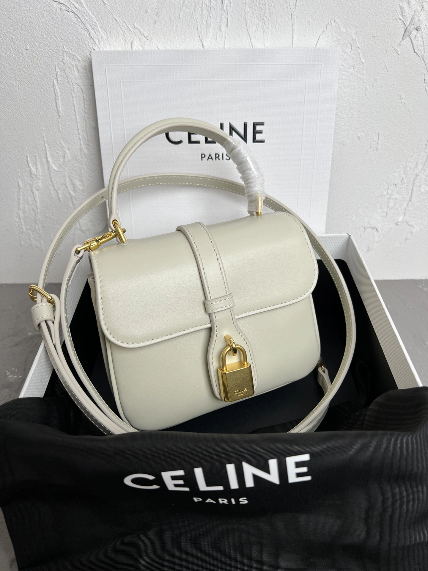 Celine Top Handle Bags ZipUp 78420