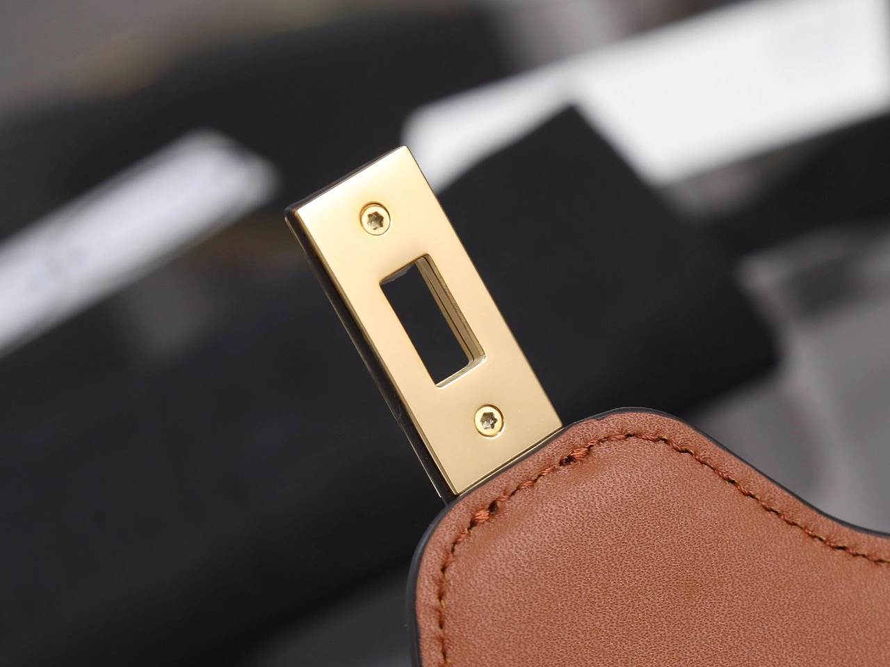 Reliable Celine Top Handle Bags 78444