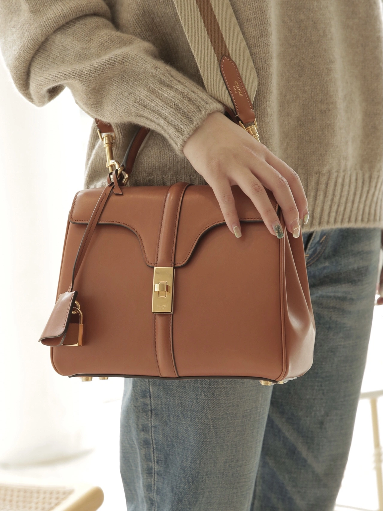 Reliable Celine Top Handle Bags 78444