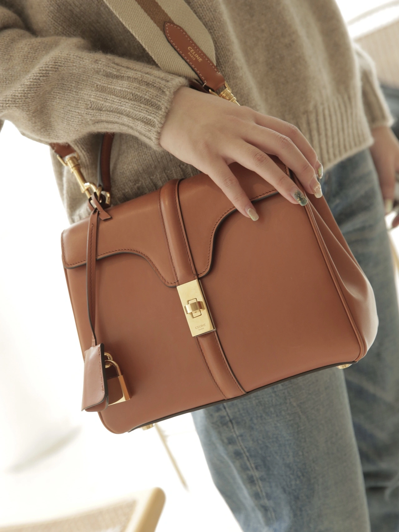 Reliable Celine Top Handle Bags 78444