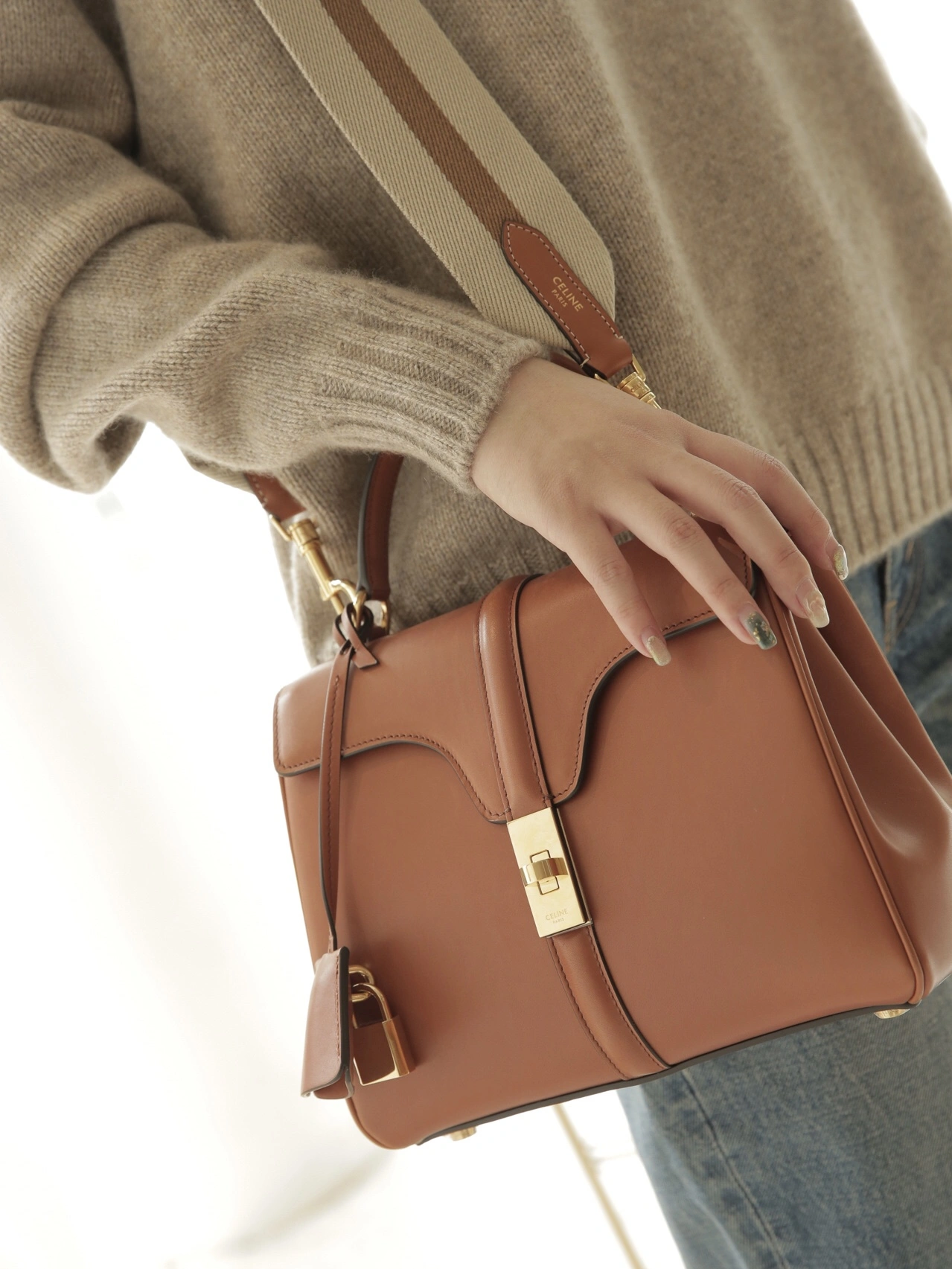 Reliable Celine Top Handle Bags 78444