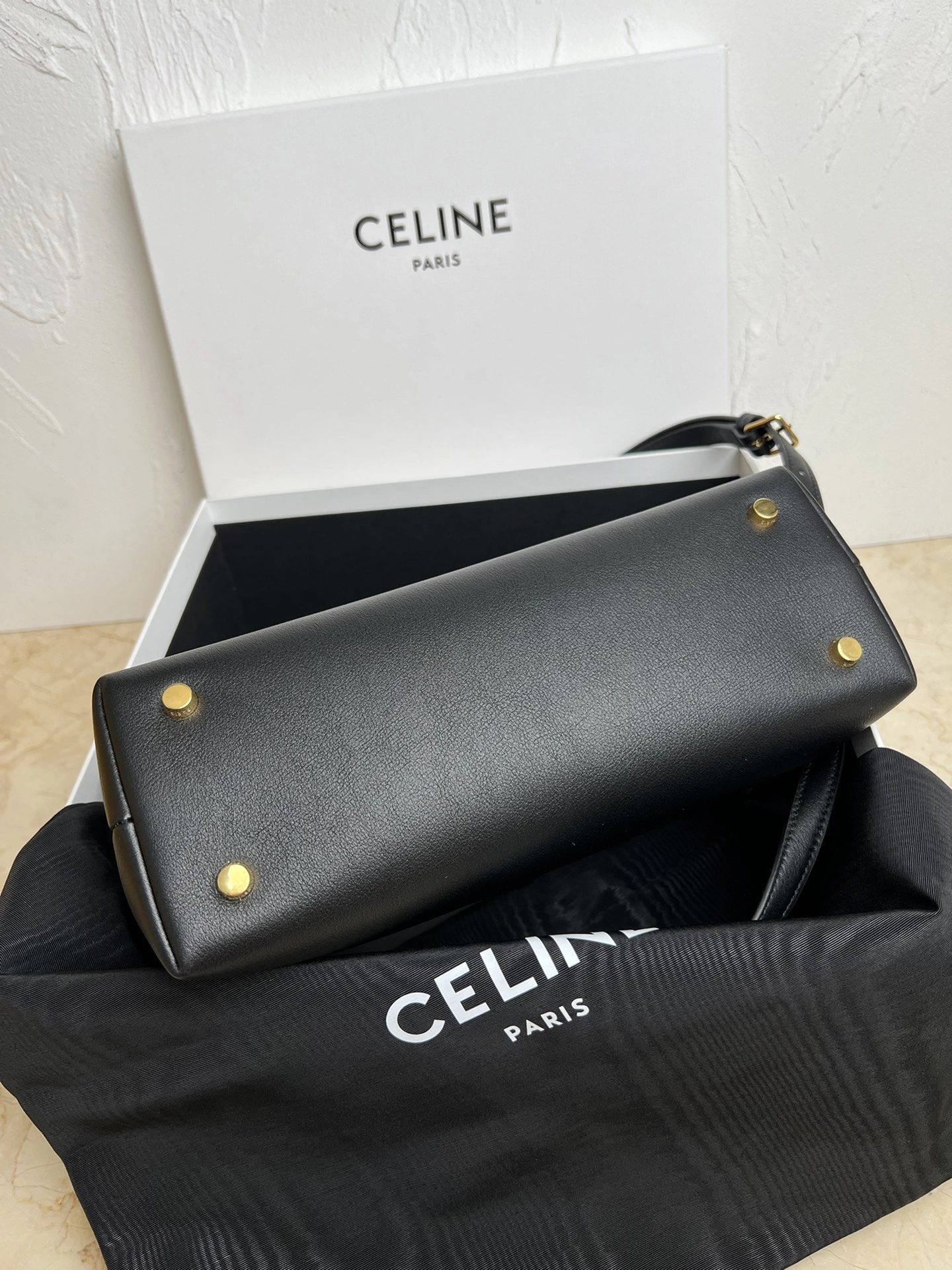 Unisex Celine Top Handle Bags 73707