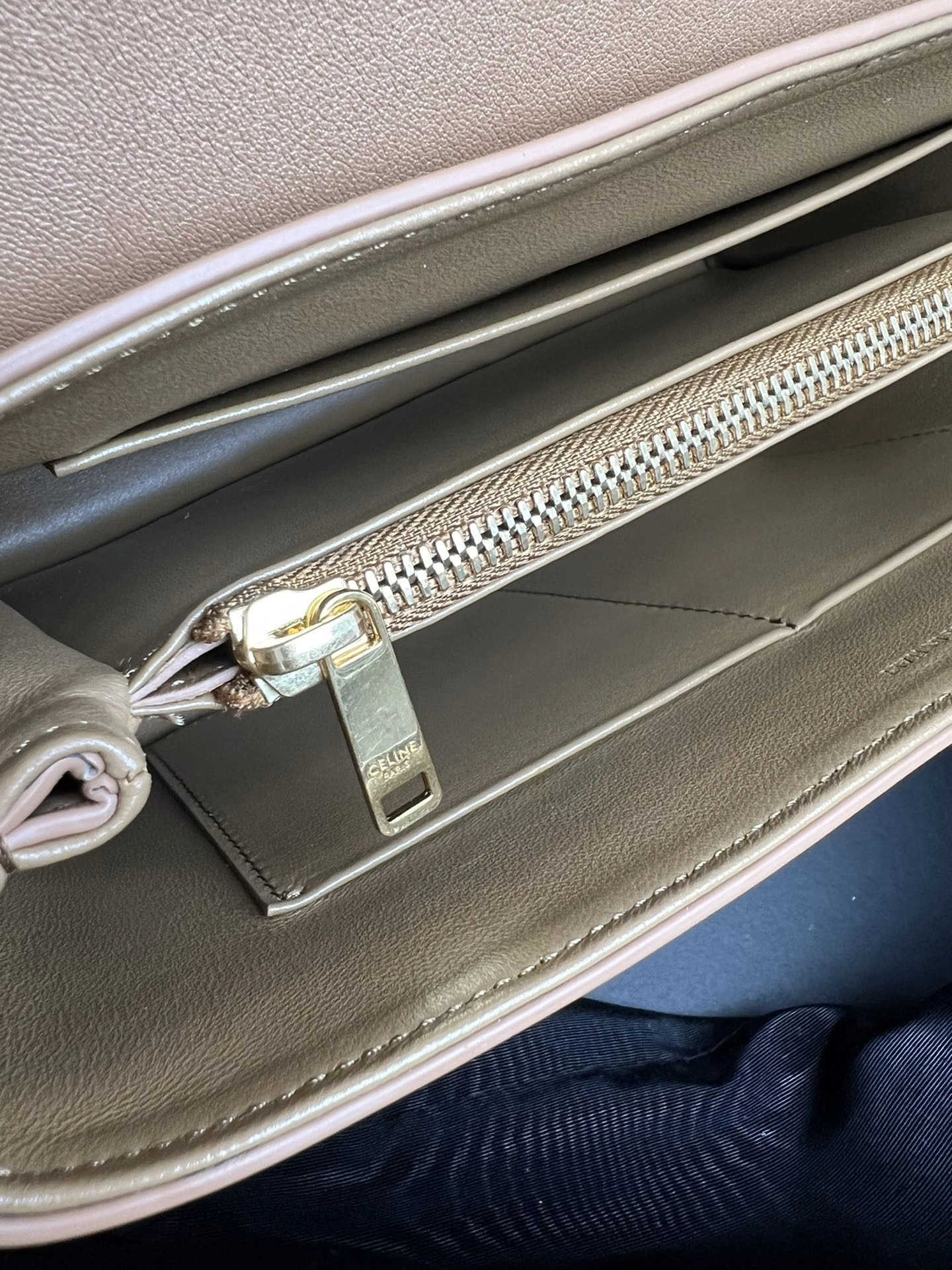 Celine Top Handle Bags Sleek 73666