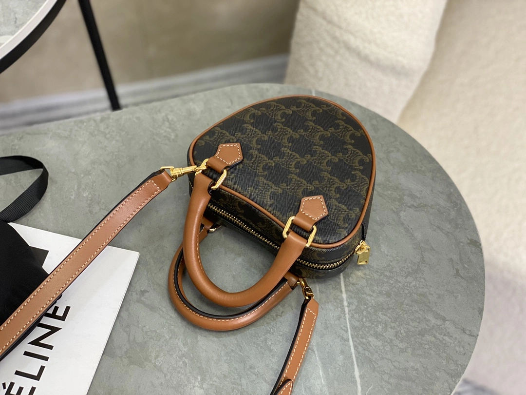 Contemporary Celine Top Handle Bags 94524