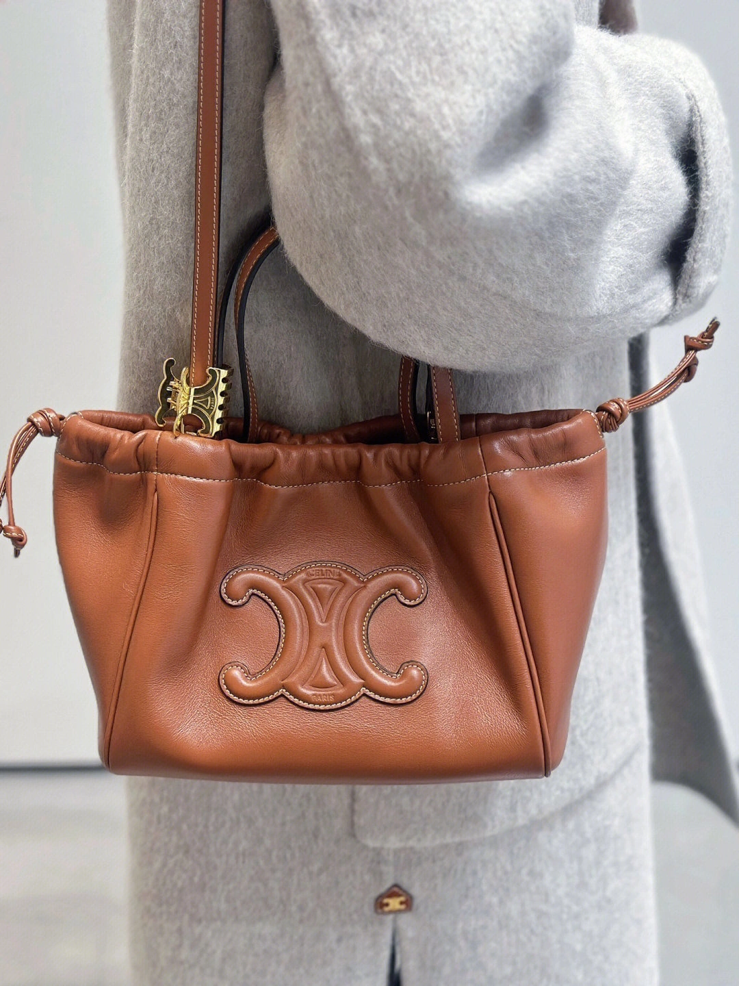 WellDesigned Celine Top Handle Bags 94521