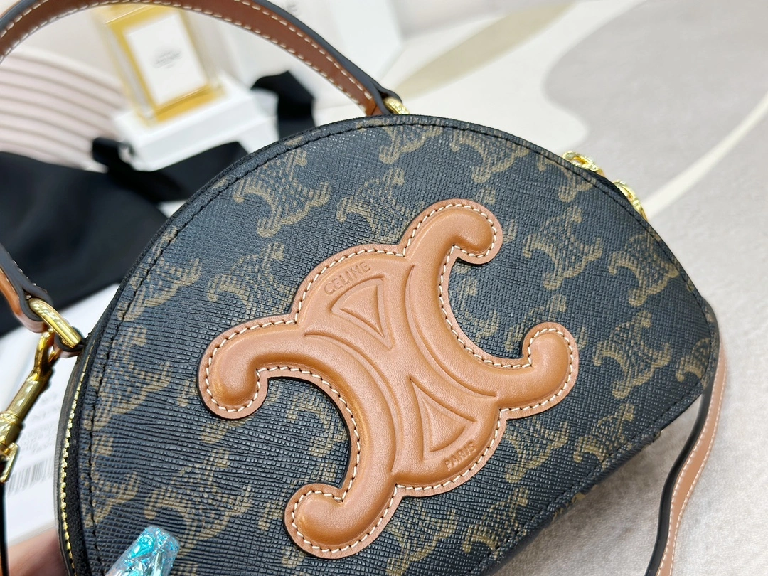 Sustainable Celine Top Handle Bags 94520