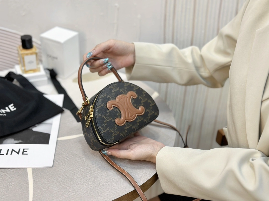 Sustainable Celine Top Handle Bags 94520