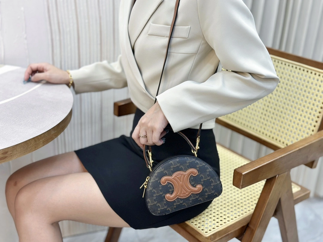 Sustainable Celine Top Handle Bags 94520