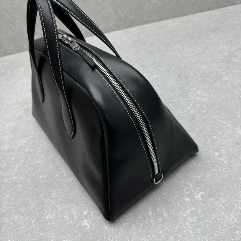 Celine Top Handle Bags Breathable 64323