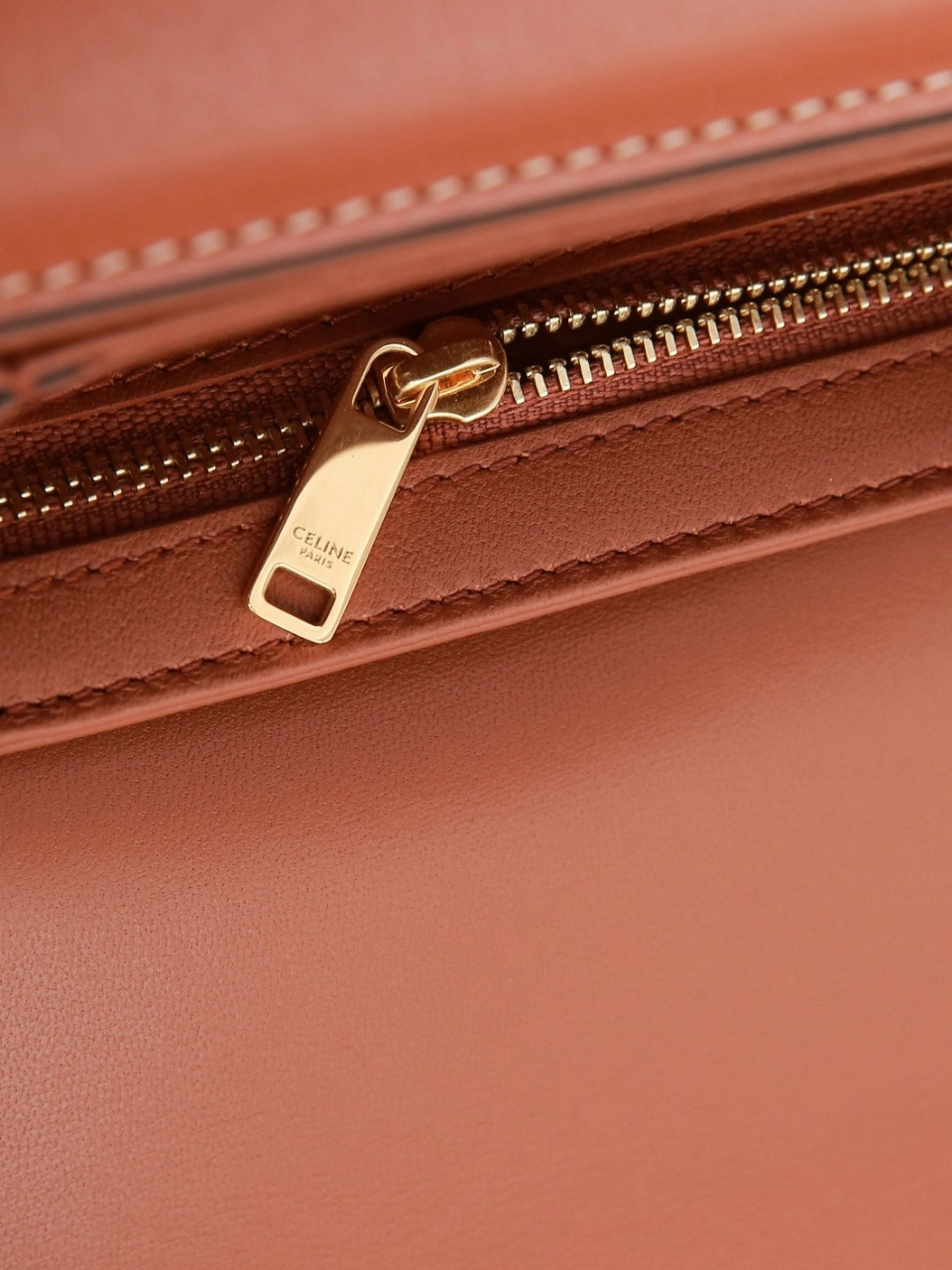WaterResistant Celine Triomphe Bags 78414