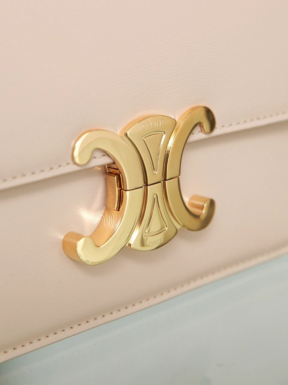 Resilient Celine Triomphe Bags 78409