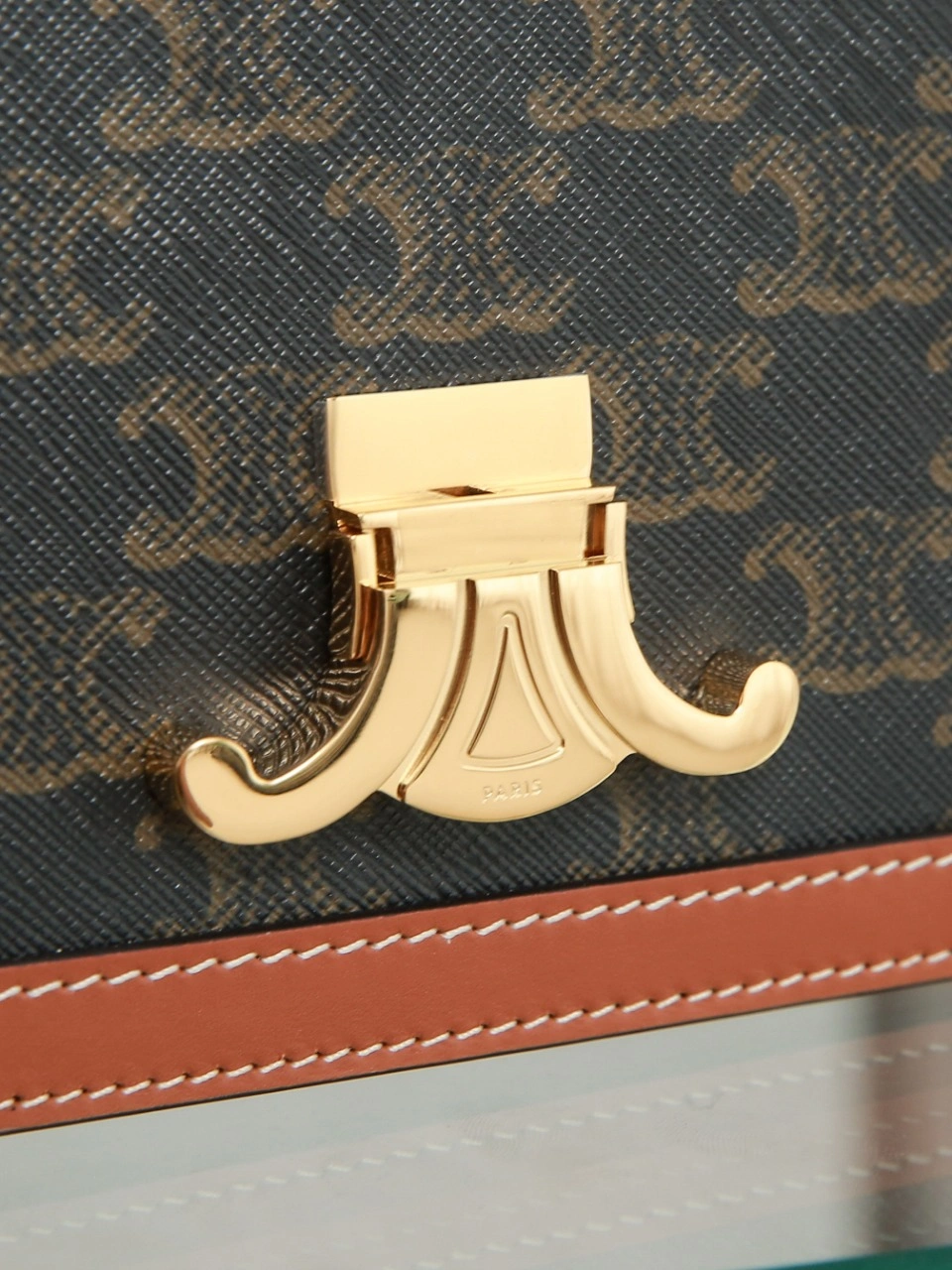 WaterResistant Celine Triomphe Bags 78408