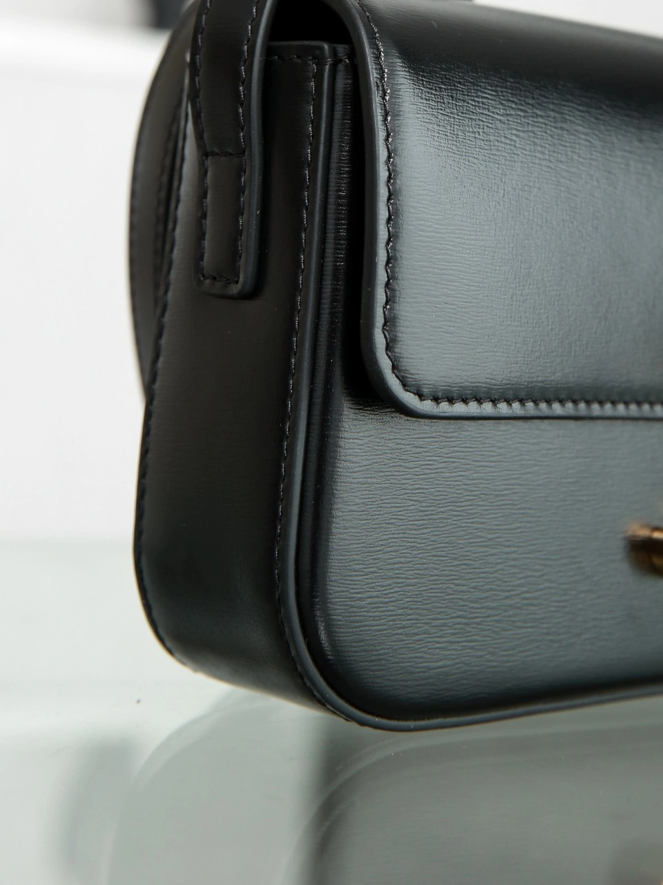 Celine Triomphe Bags ModernLook 78407