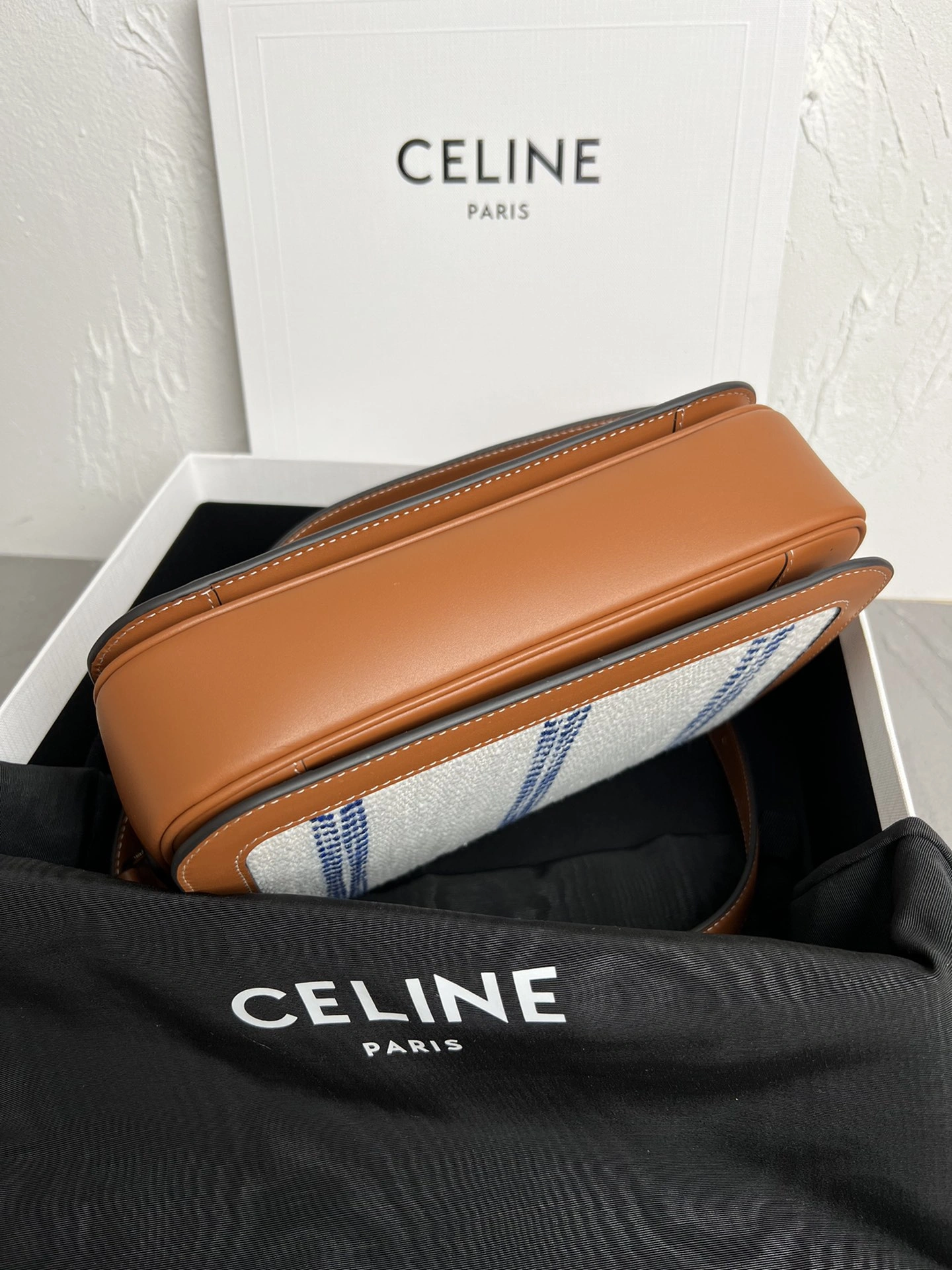 Flexible Celine Triomphe Bags 78383