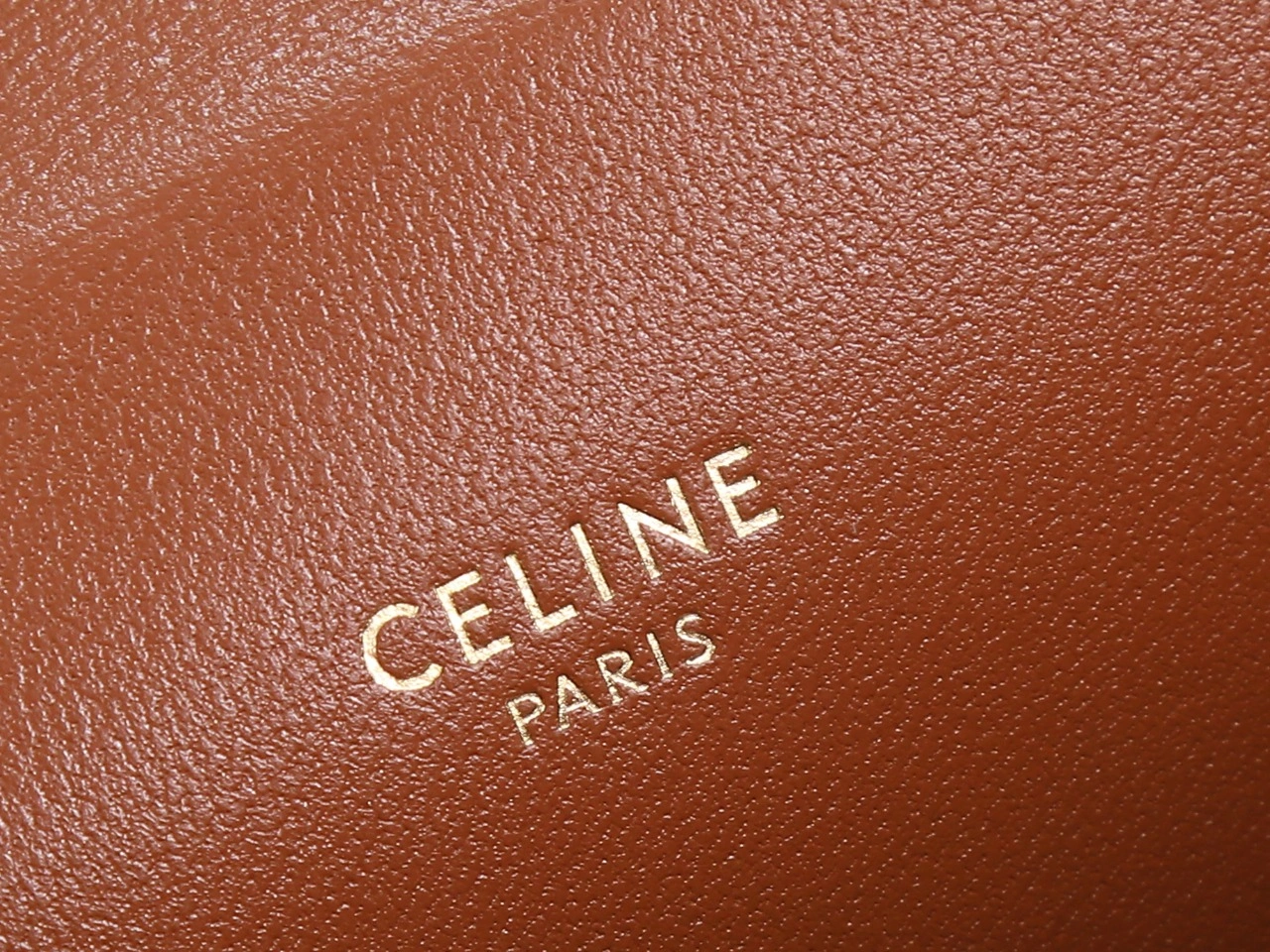Breathable Celine Triomphe Bags 78399