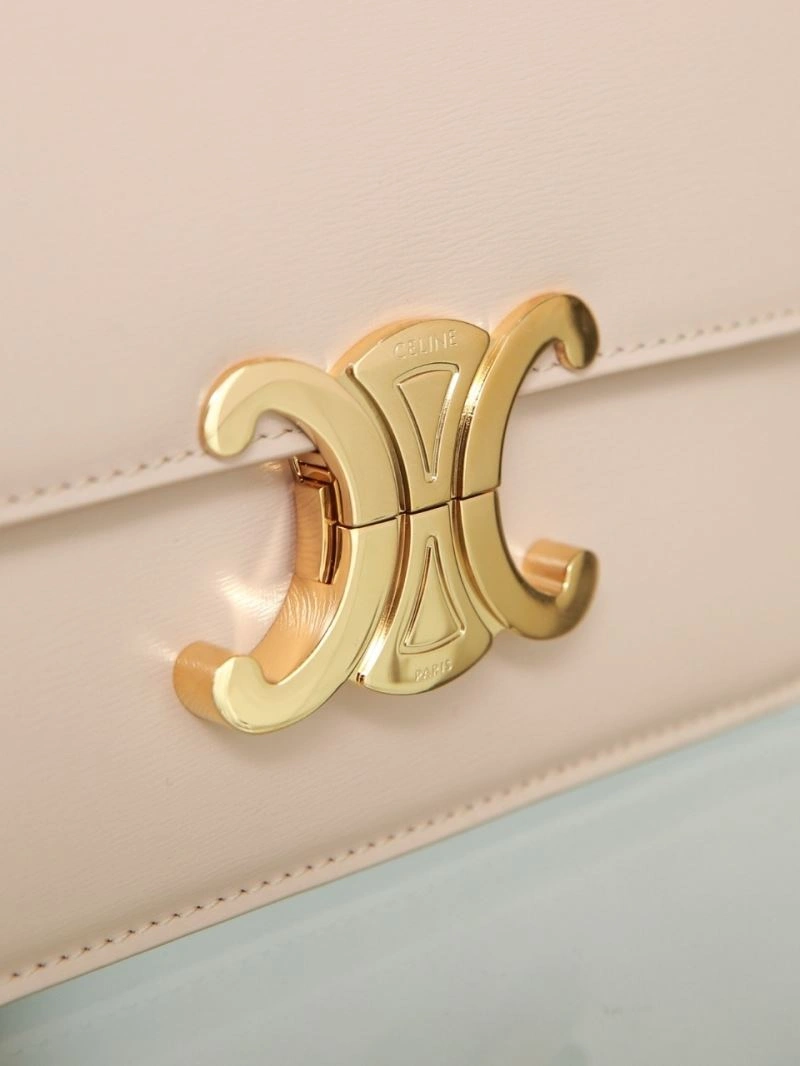 EyeCatching Celine Triomphe Bags 94732