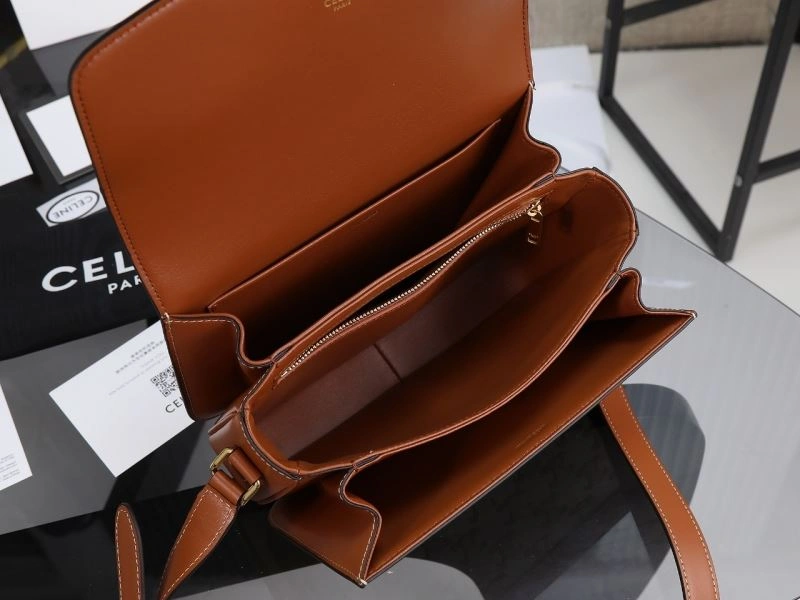 Affordable Celine Triomphe Bags 94718