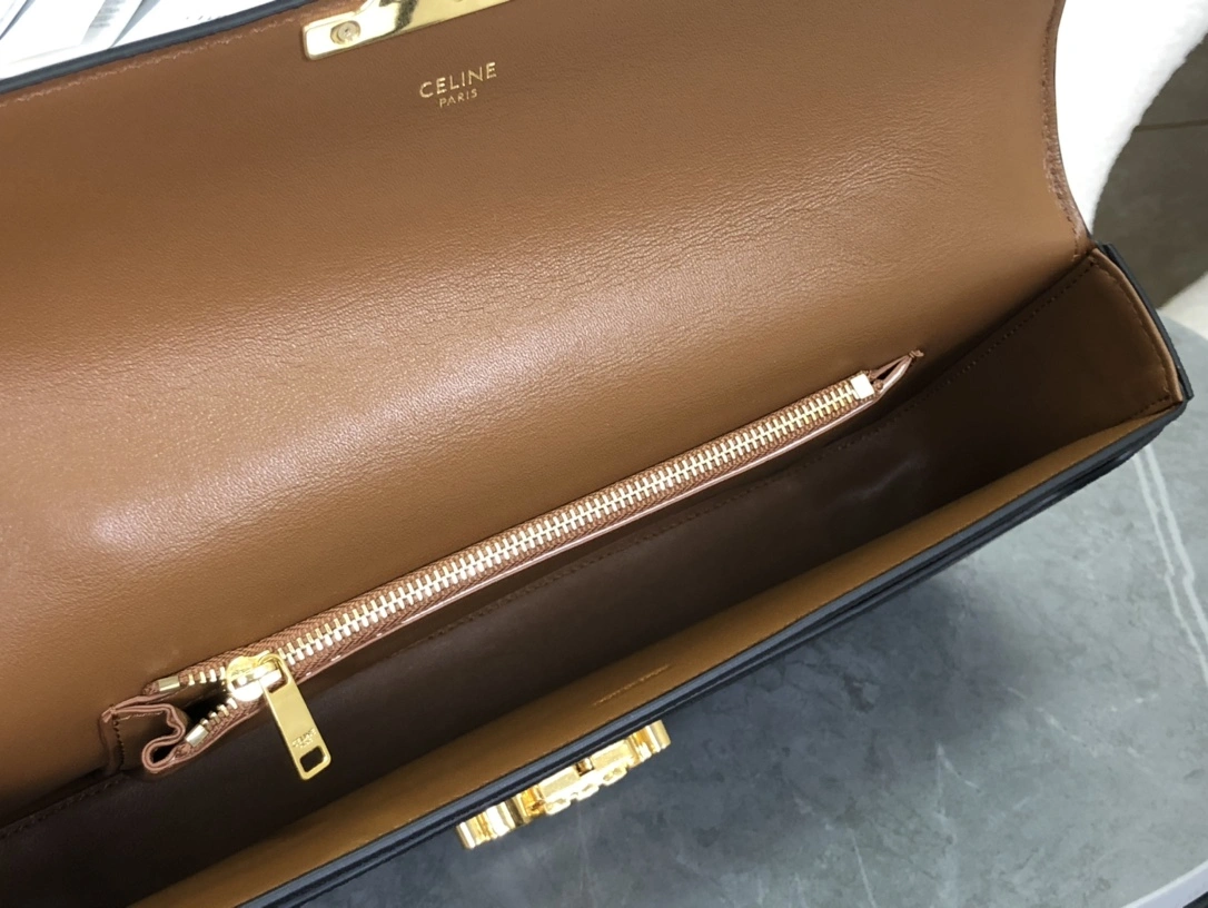 StreetReady Celine Triomphe Bags 94603