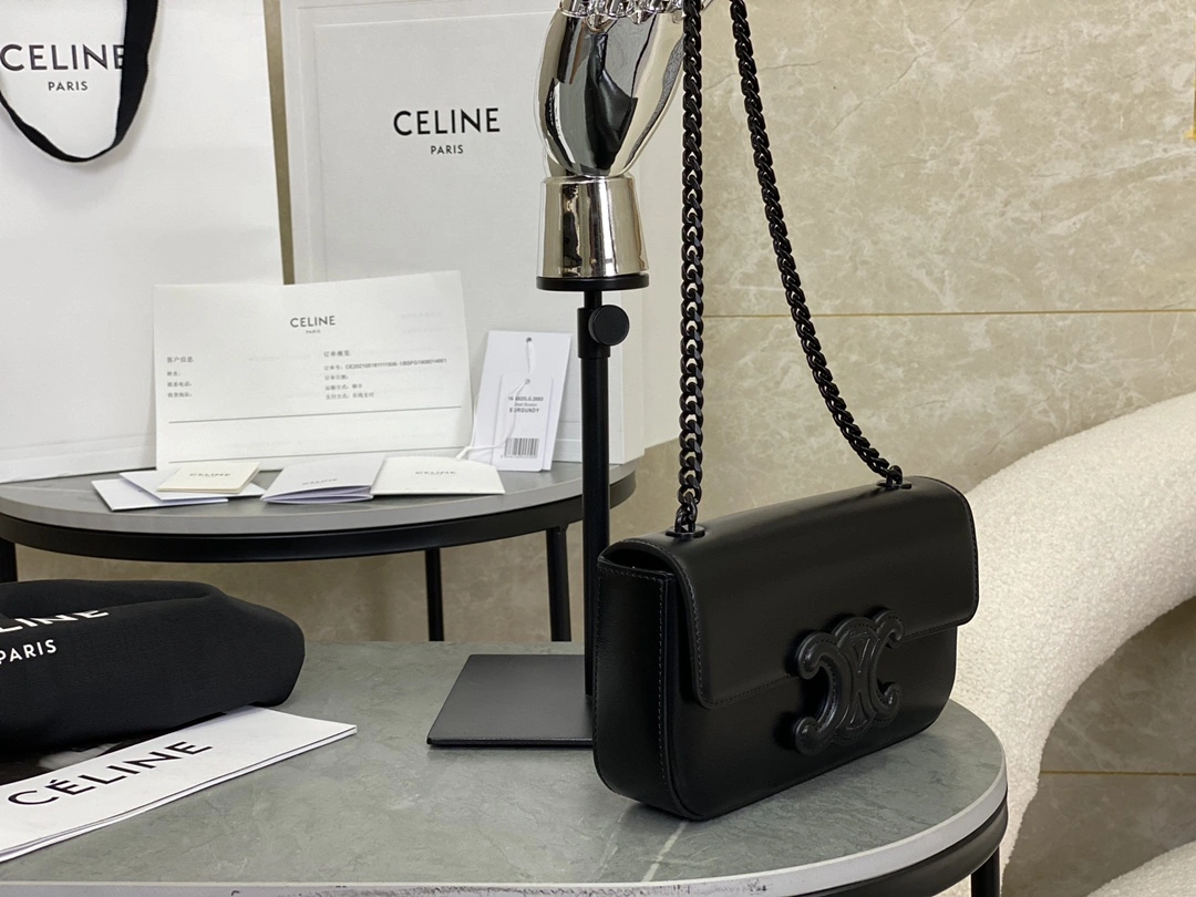 Effortless Celine Triomphe Bags 94508